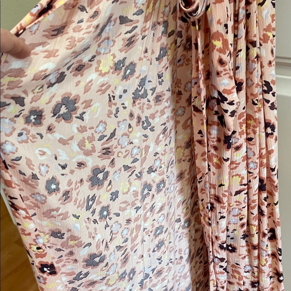 Sofia by Sofia Vergara Peach Floral Maxi Full Wrap Dress - Picture 5 of 9